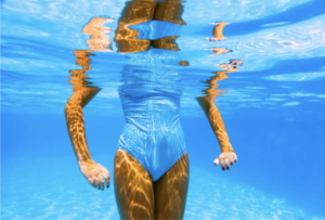 Work out in the water with our 100% digital aquagym, aquabiking and aquapilates classes.